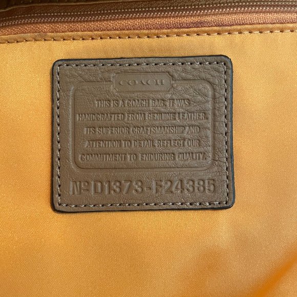 *AUTHENTIC* Coach Park Leather Backpack (# F24385)